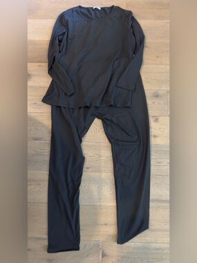 Black Two-Piece Long John/Pajama Set size 20W